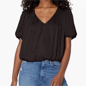 ASTR The Label Black Bubble Hem Short Sleeve - Size S